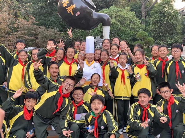 1572754946.jpg 13.jpg