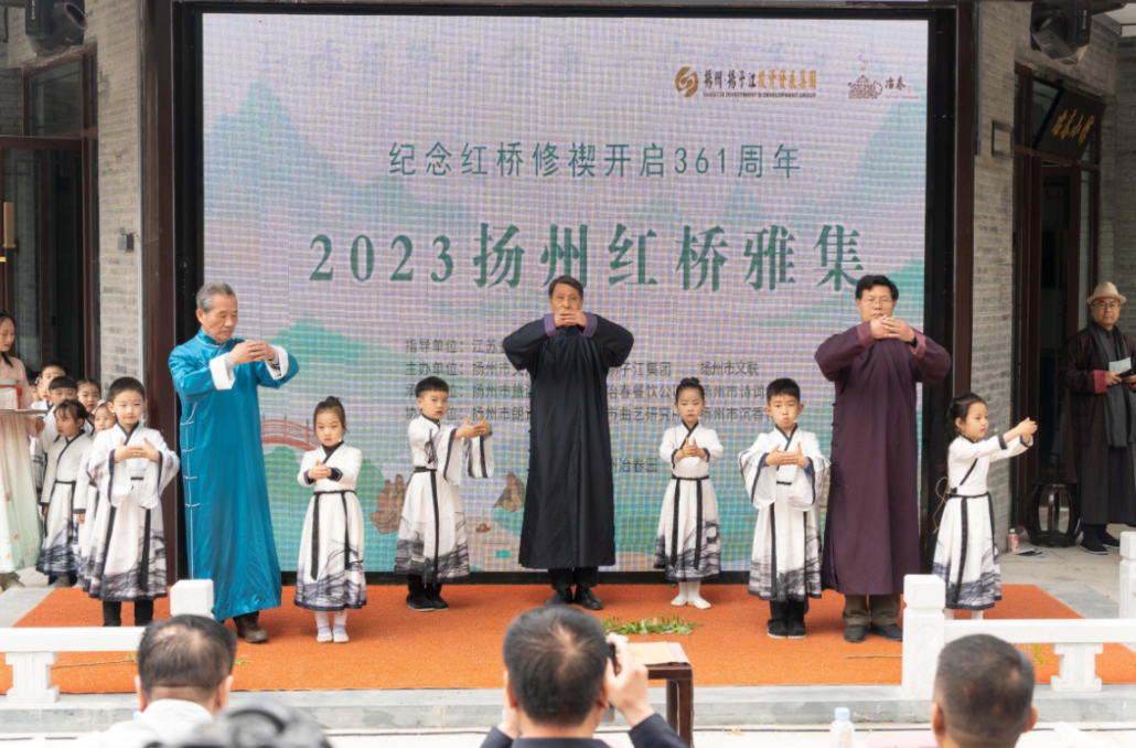 1682234788391730.jpg 1682234775526.jpg