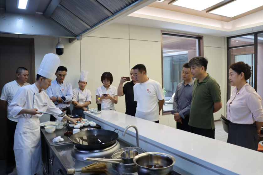 1728356663221677.png 1728350997331.png