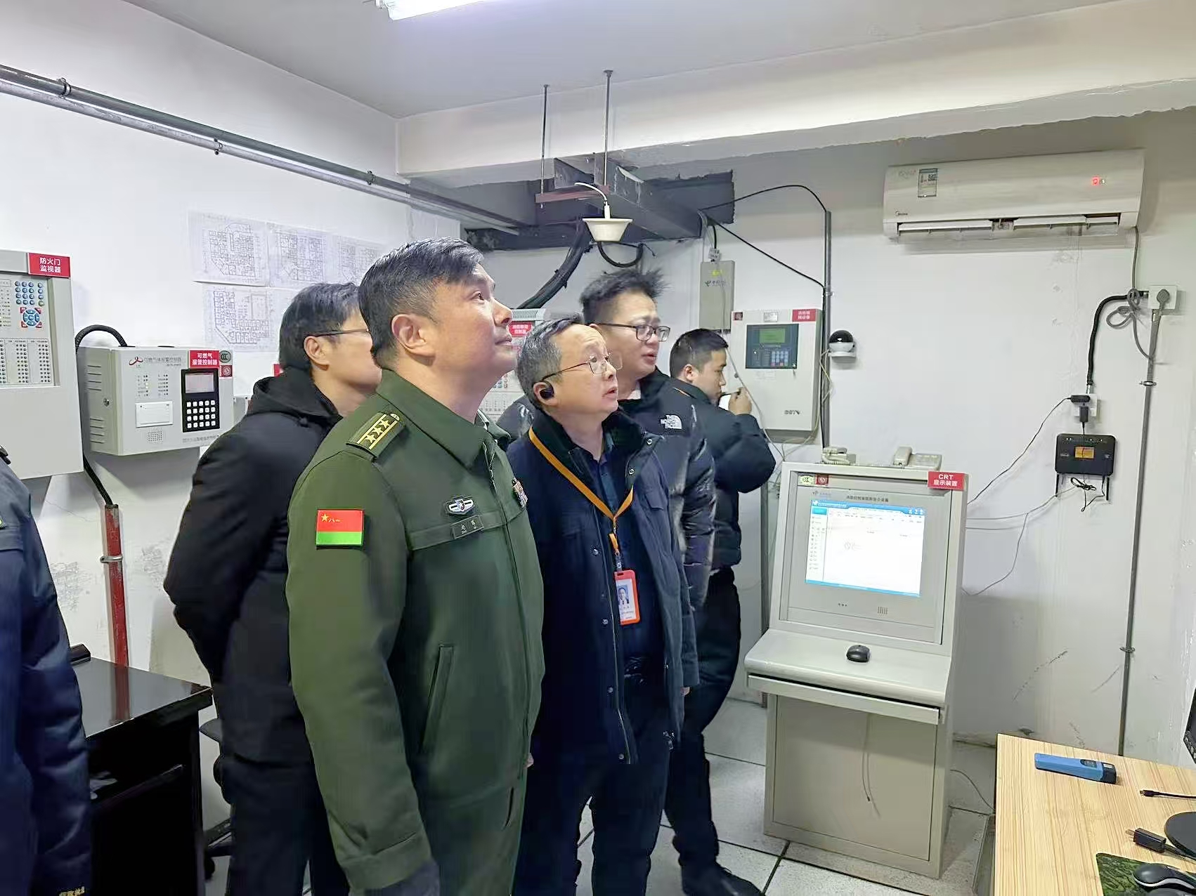 1738998194607458.jpg 684a65a786d3f5dbb1d3525eaabf2f0.jpg