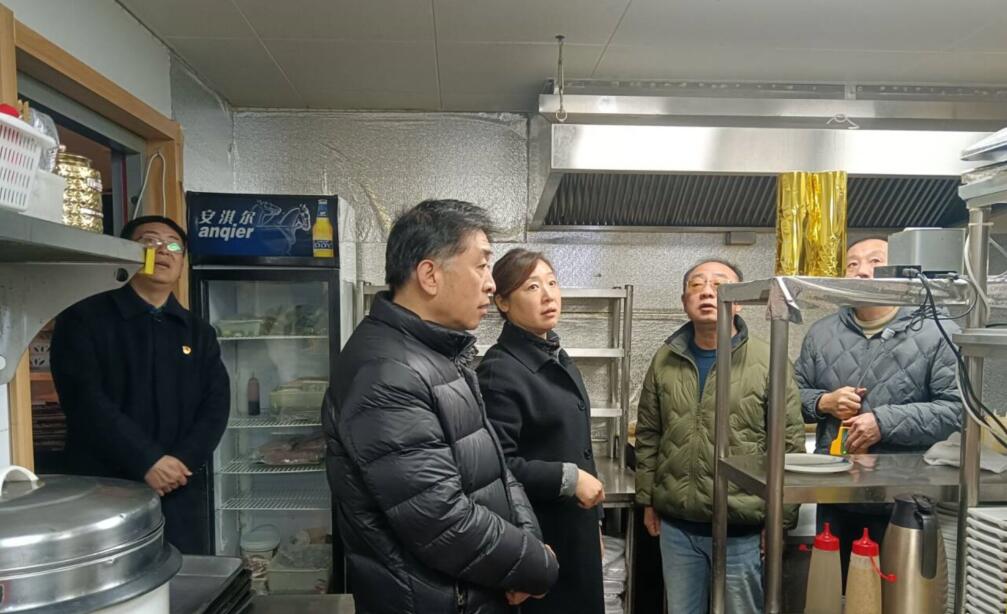 珍園開展元旦節(jié)前安全專項(xiàng)檢查.jpg