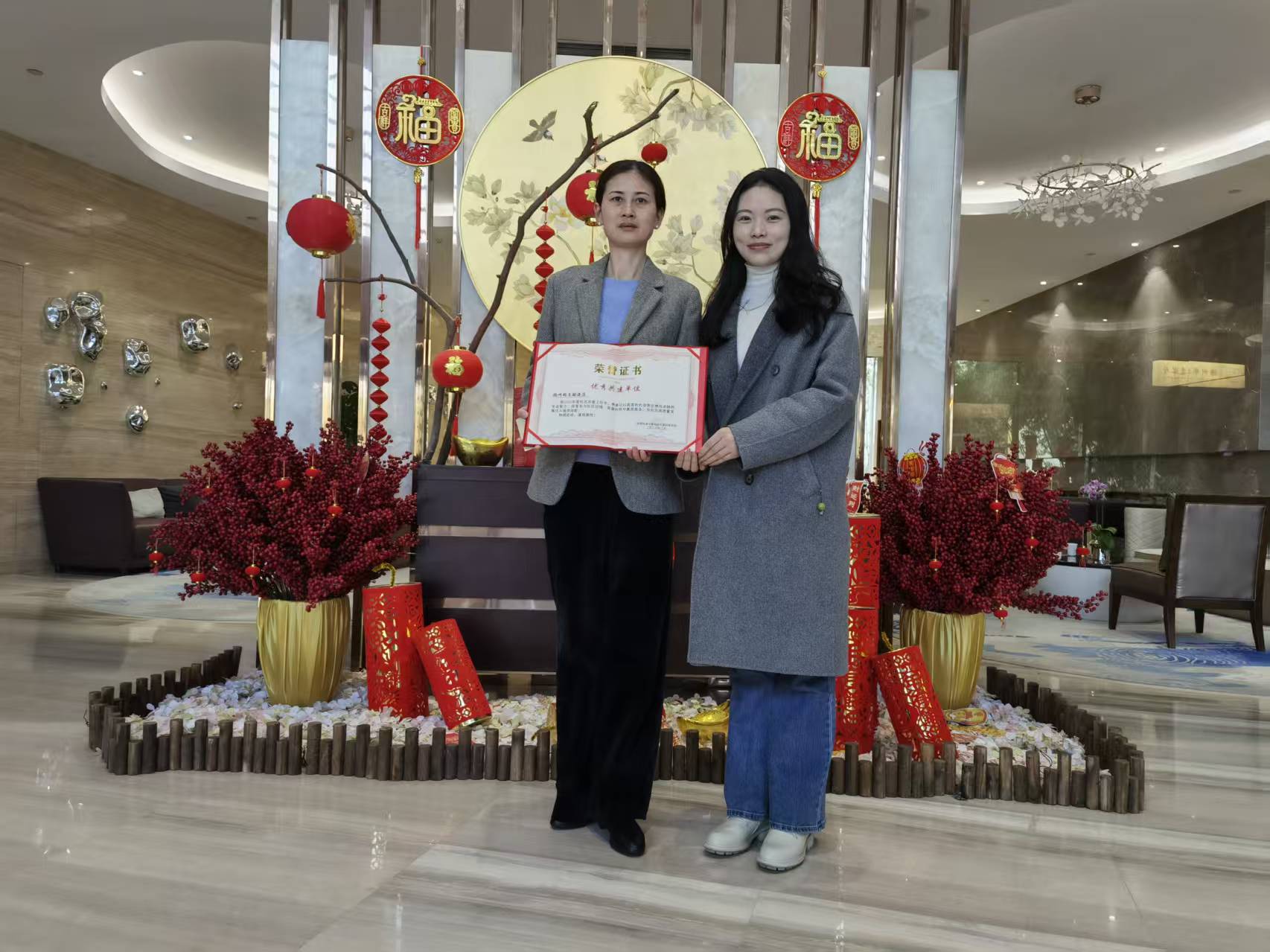 黨建引領(lǐng)聚合力.jpg